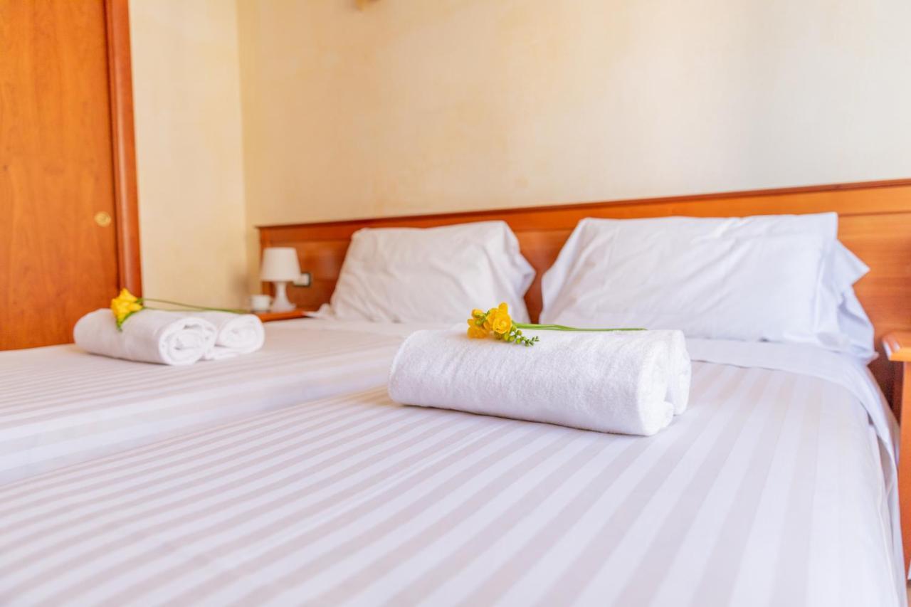 B&B Puerto Seguro Пиццо Экстерьер фото