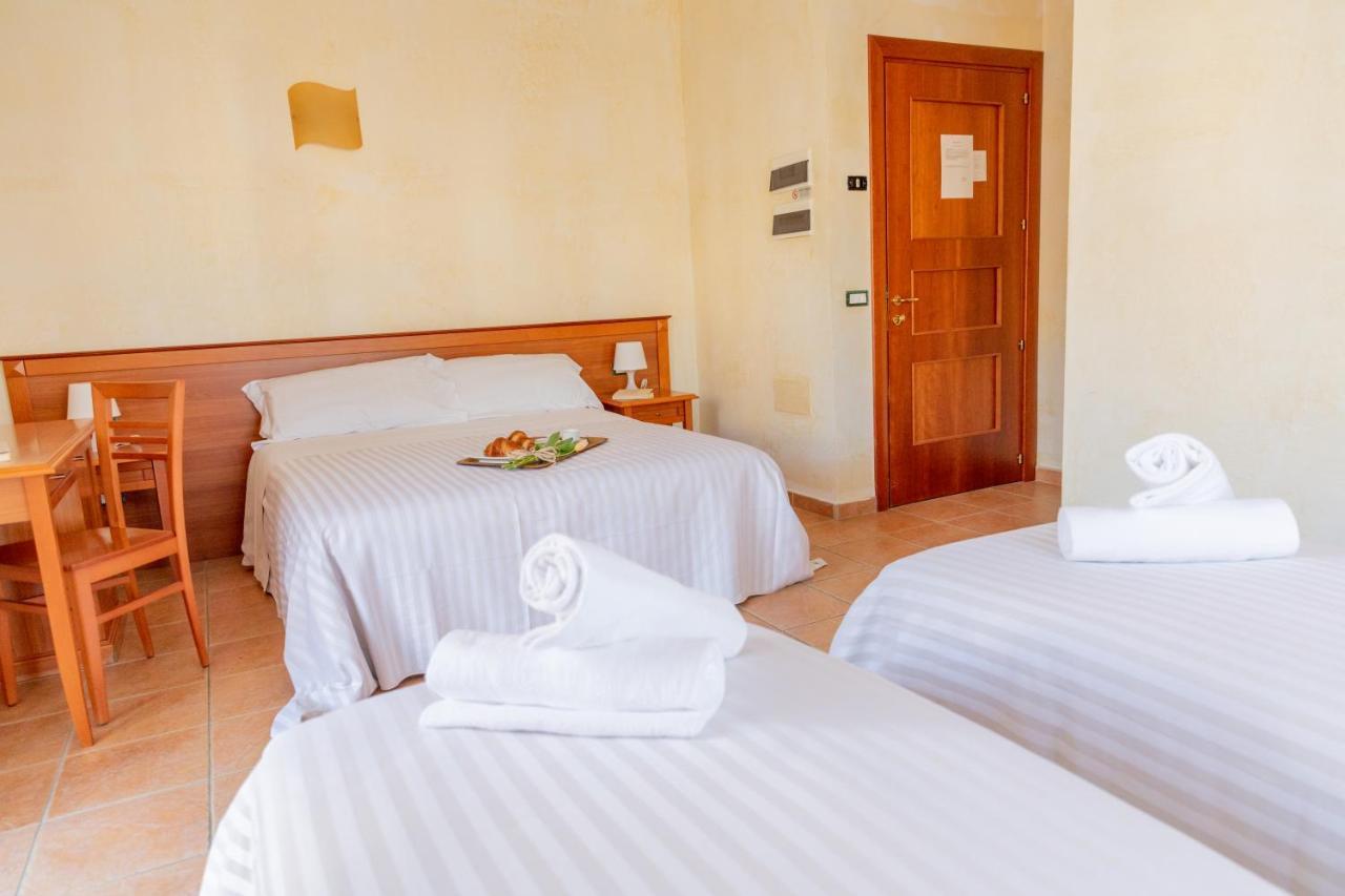 B&B Puerto Seguro Пиццо Экстерьер фото