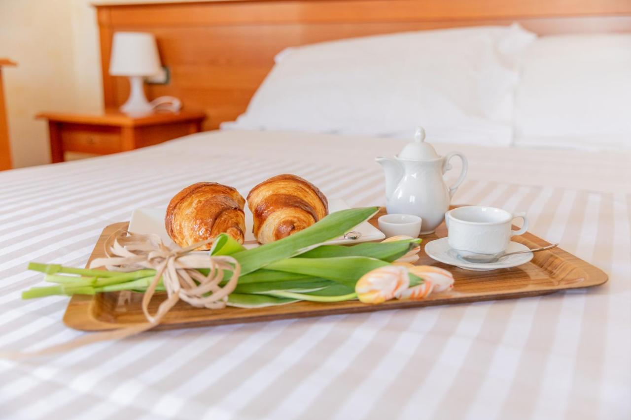 B&B Puerto Seguro Пиццо Экстерьер фото