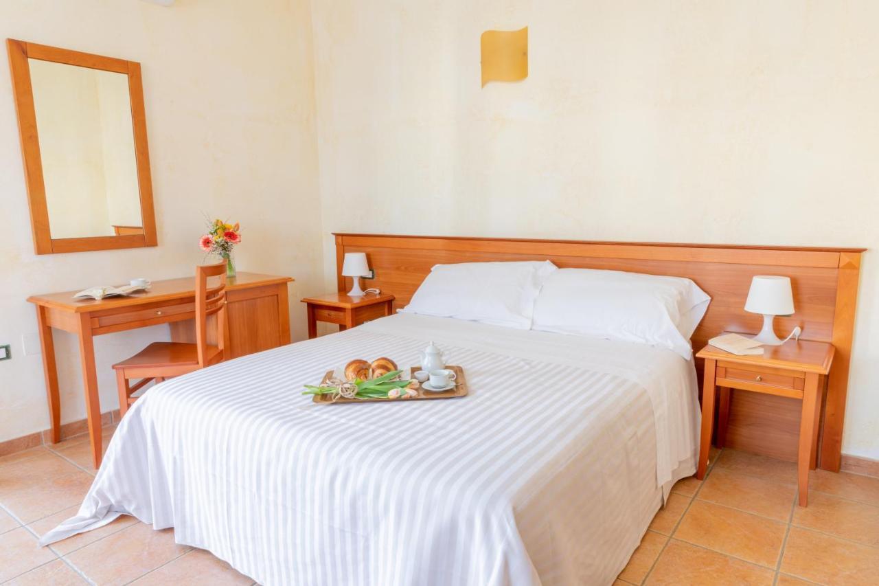 B&B Puerto Seguro Пиццо Экстерьер фото