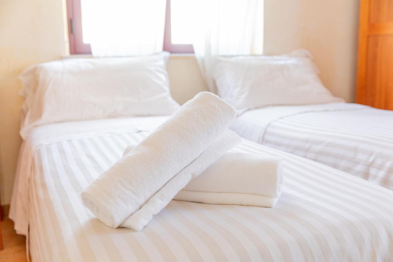B&B Puerto Seguro Пиццо Экстерьер фото