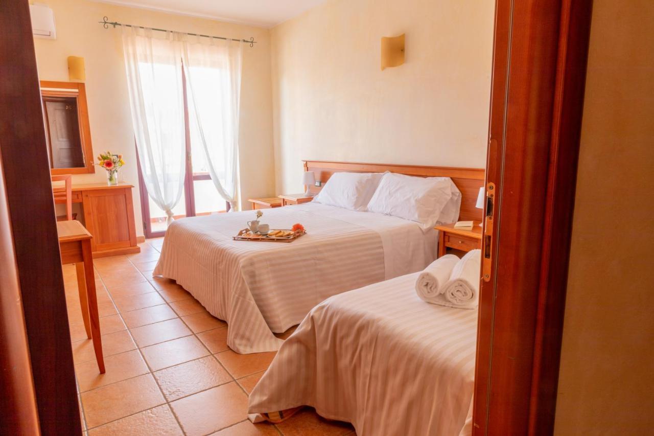 B&B Puerto Seguro Пиццо Экстерьер фото